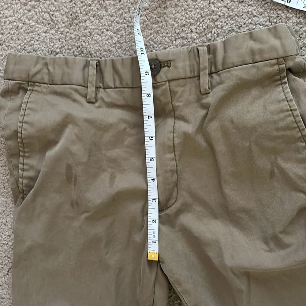 Banana Republic Lived In Chino size W29 L30